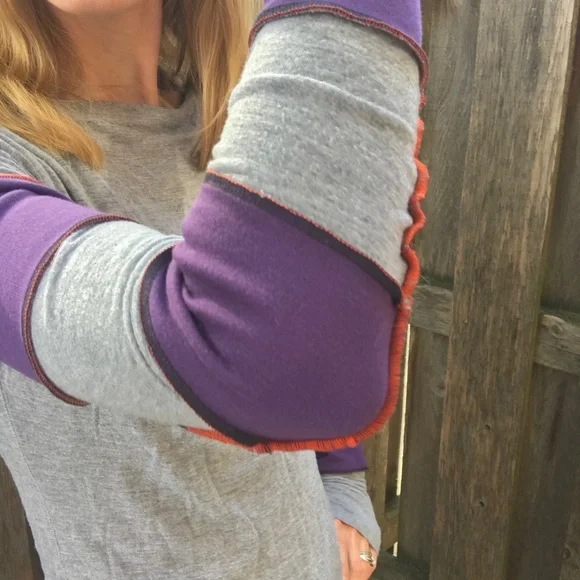 Upcycled Womens Purple Patchwork Shirt Size Medium Long Sleeve Gray Thumb Holes - Picture 9 of 12